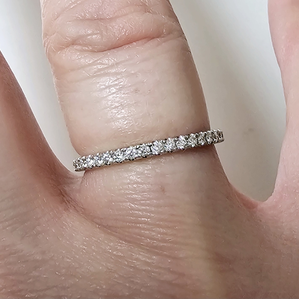 Kay Jewelers 14K White Gold Ring 1/4 ct  Lab-Created Diamond Anniversary Band
